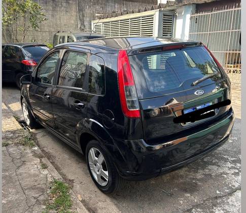 FORD FIESTA 1.0 ROCAM SE 8V FLEX 4P MANUAL